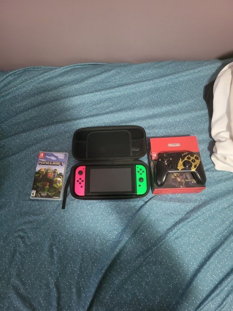 Nintendo Switch + Pro Controller + Minecraft