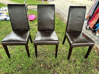 Selling a Set of 3 Leather Chairs