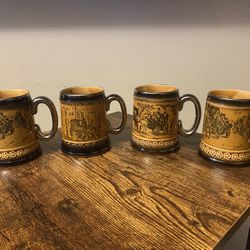 Vintage English-Style Stagecoach Scene Gilt Faux-Stoneware Mug w Floral Border