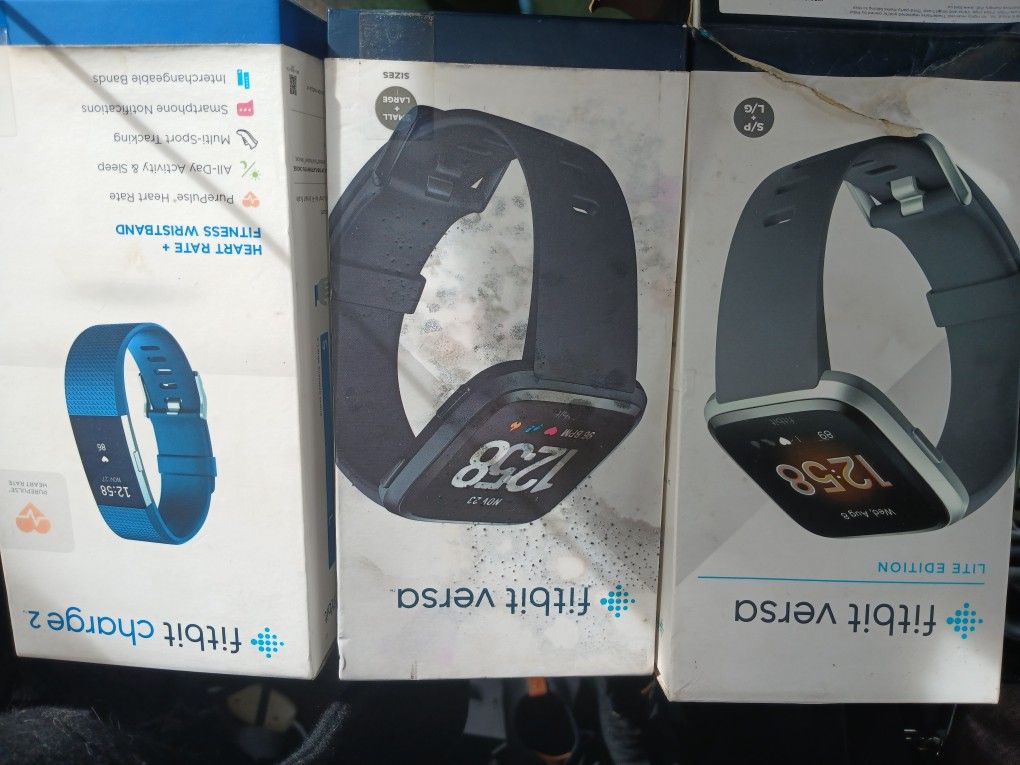 All 3 For Sale ( Fitbit Versa, Fitbit Versa Lite, Fitbit Charge 2)