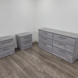 ✨GRAY DRESSER + NIGHTSTANDS