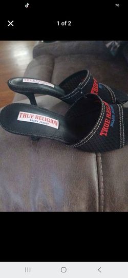 New True Religion Sandals Size 6