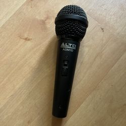 Microphone 