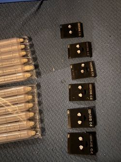 Lot of Jewelry and Cosmetics new with tags over 1500 pieces