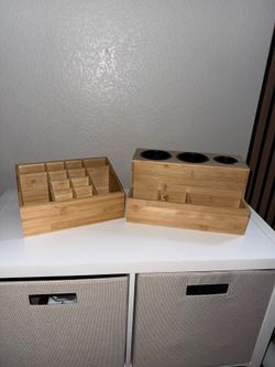 Bamboo vanity accessories