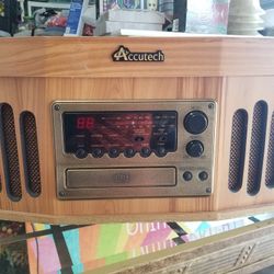 Record Player In Excellent condition 