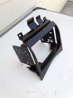 2006 Honda Accord stereo housing converter