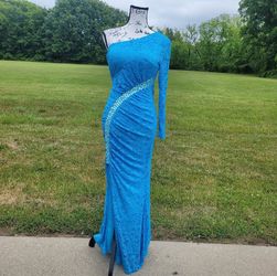 Woman’s Blue One-Shoulder Lace Formal Gown size small
