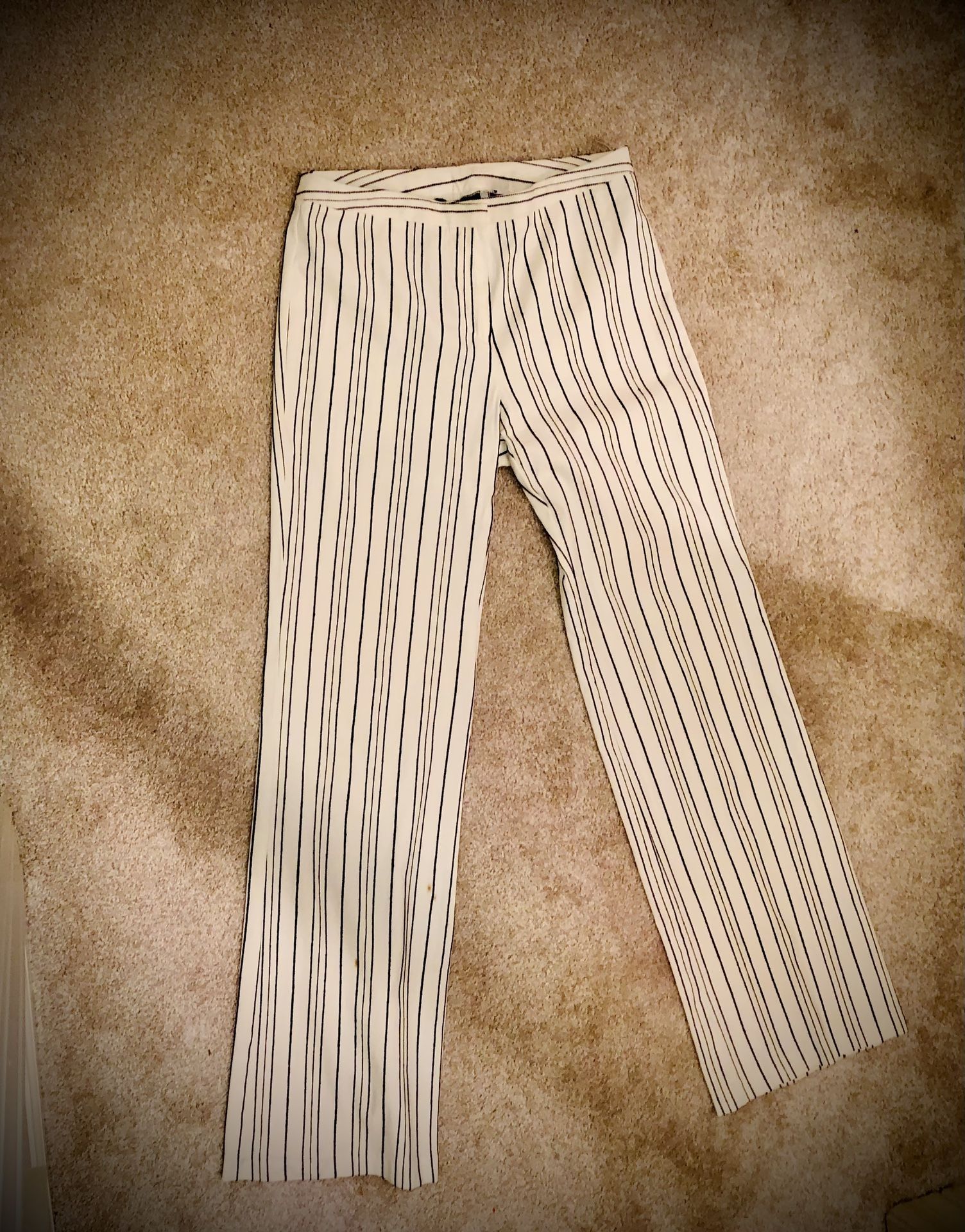 Ladies White & Black Express Dress Pants Size 3/4