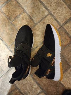 U.S. Polo Shoes Size 9