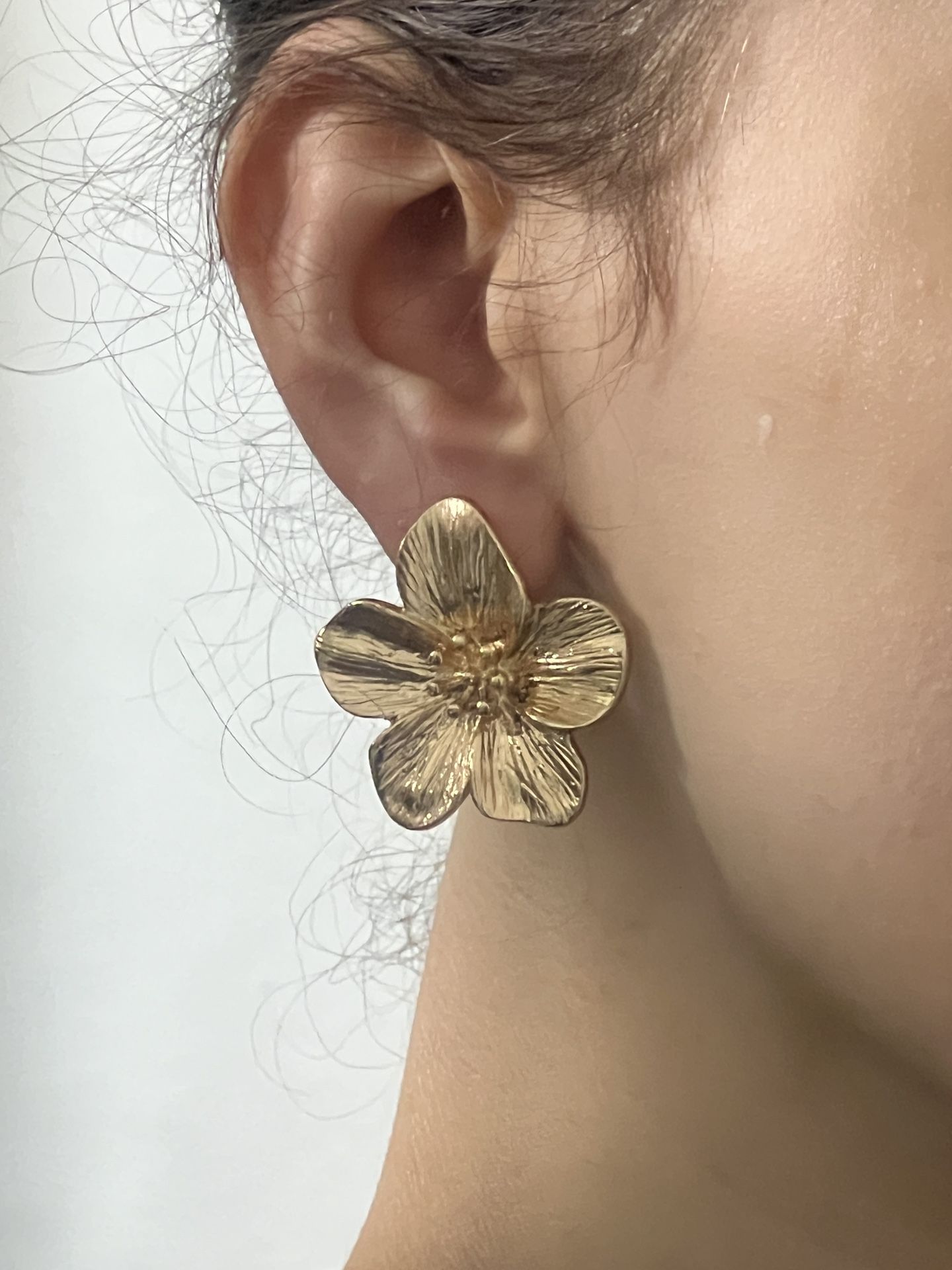 Gold Plated Flower Earrings
