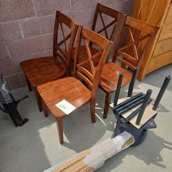 Ser Of 4 Chairs