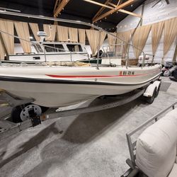 21 Ft Boston Whaler Outrage 1979
