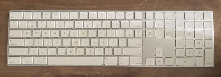Apple Magic Keyboard