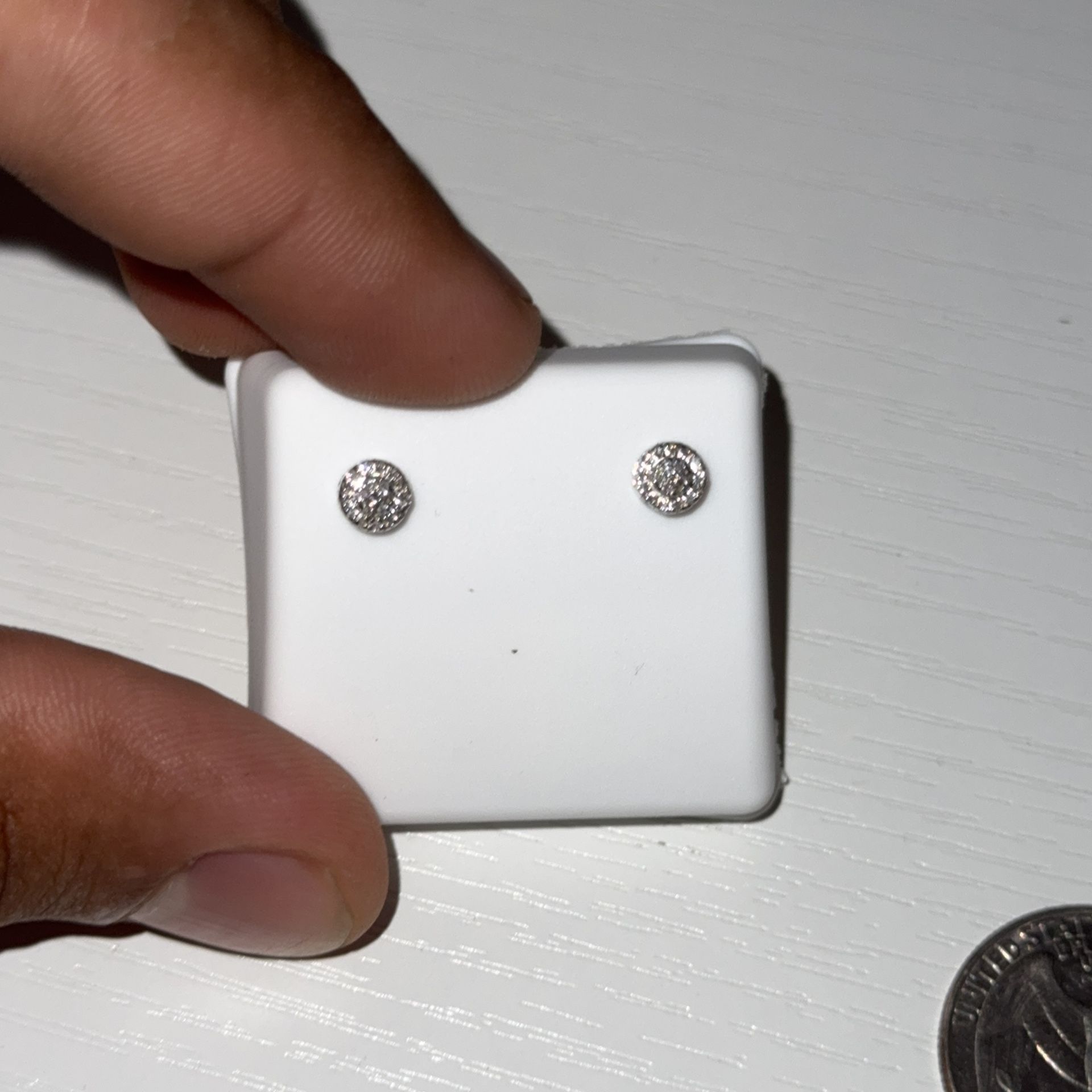 Real Diamond 1/10 CTW Designer Stud Earrings โ Sterling Silver 5.5MM