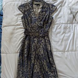 Women's Beautiful Occasion Party Wedding Fancy Dress Aidan Mattox Size 0 Belt Hidden Zipper Gold Navy