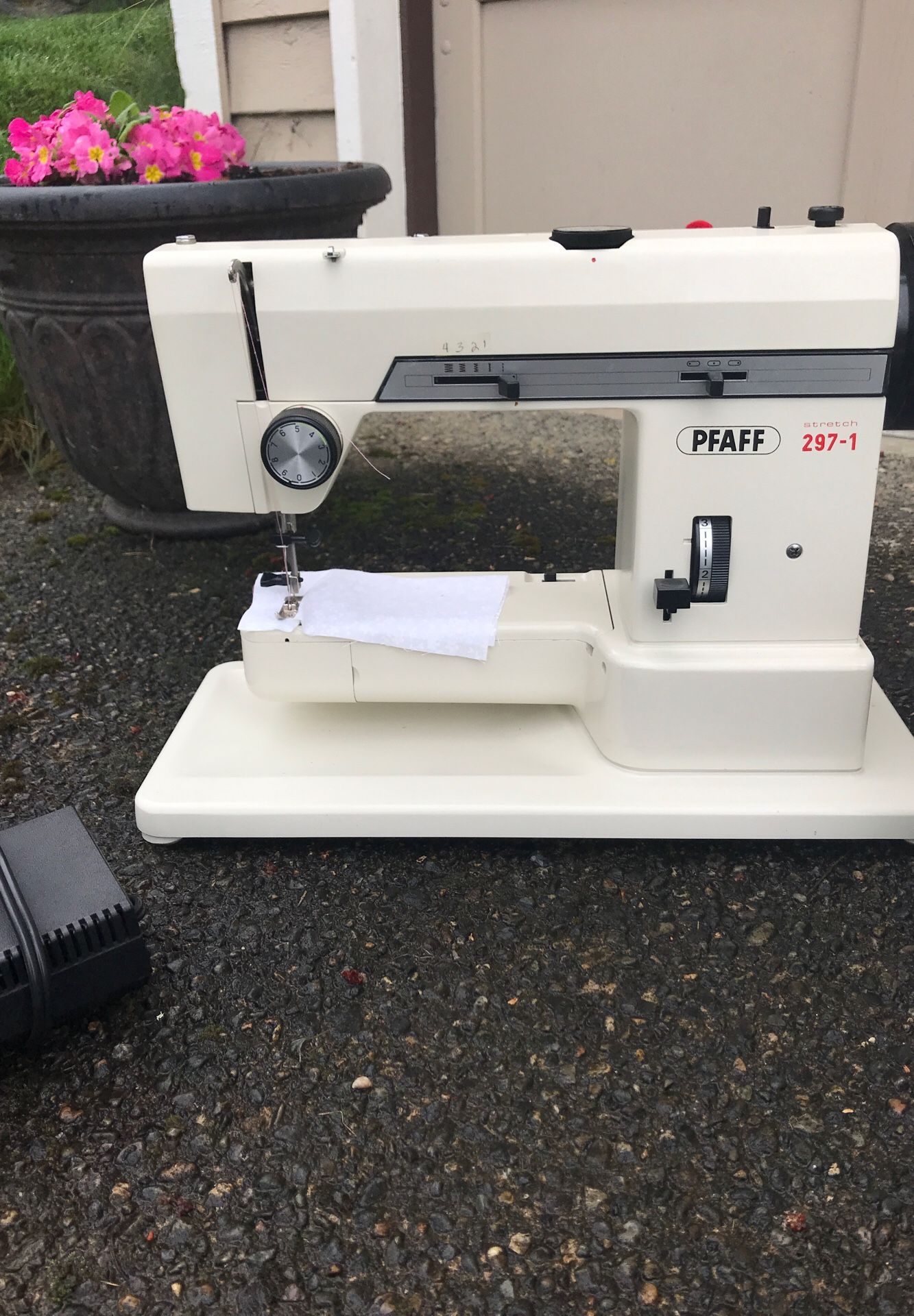 Pfaff 2971 sewing machine. for Sale in Fife, WA OfferUp