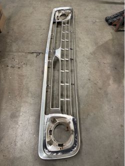 1966 F-100 grille