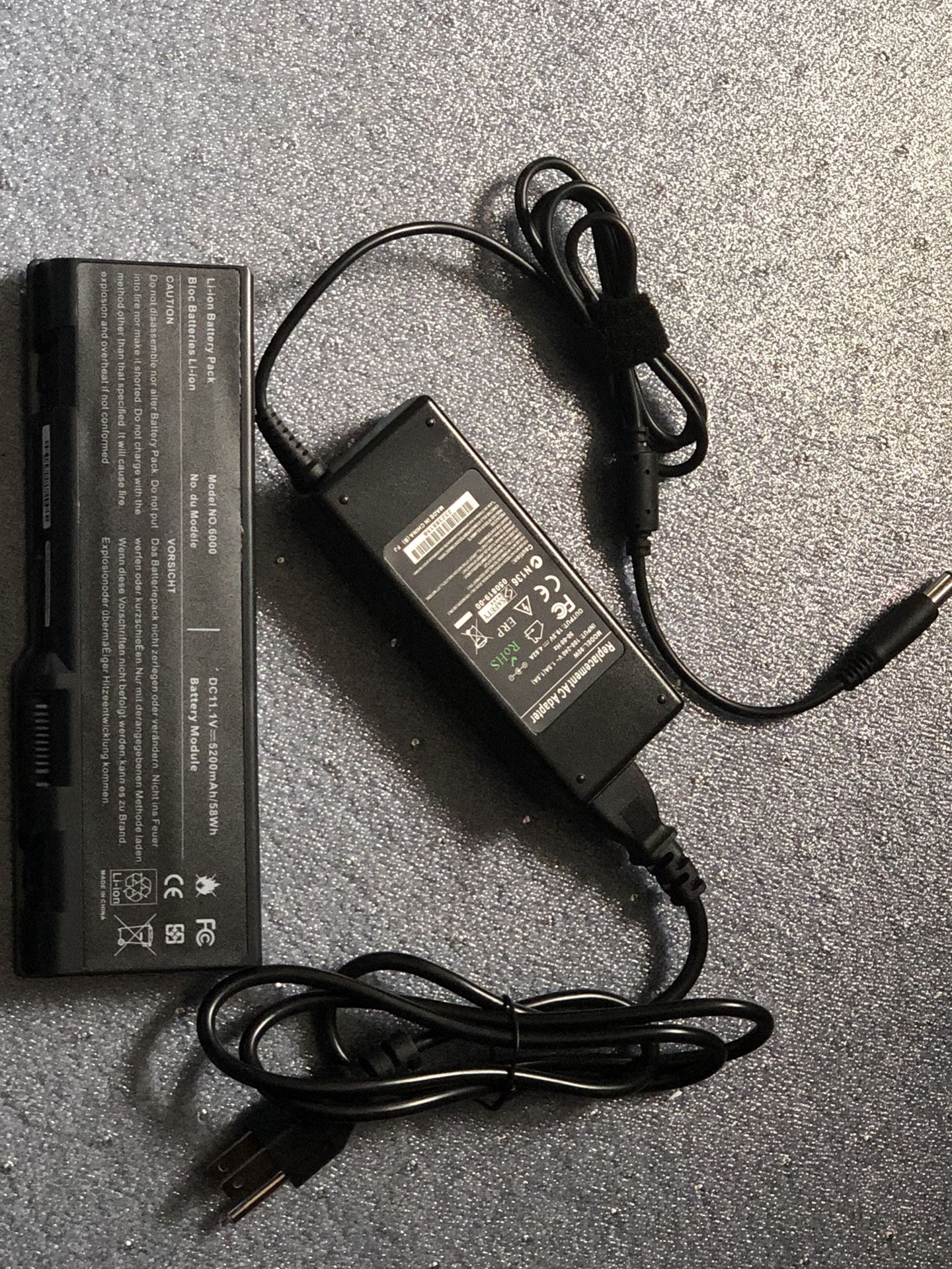 NEW Dell Battery And AC Charger