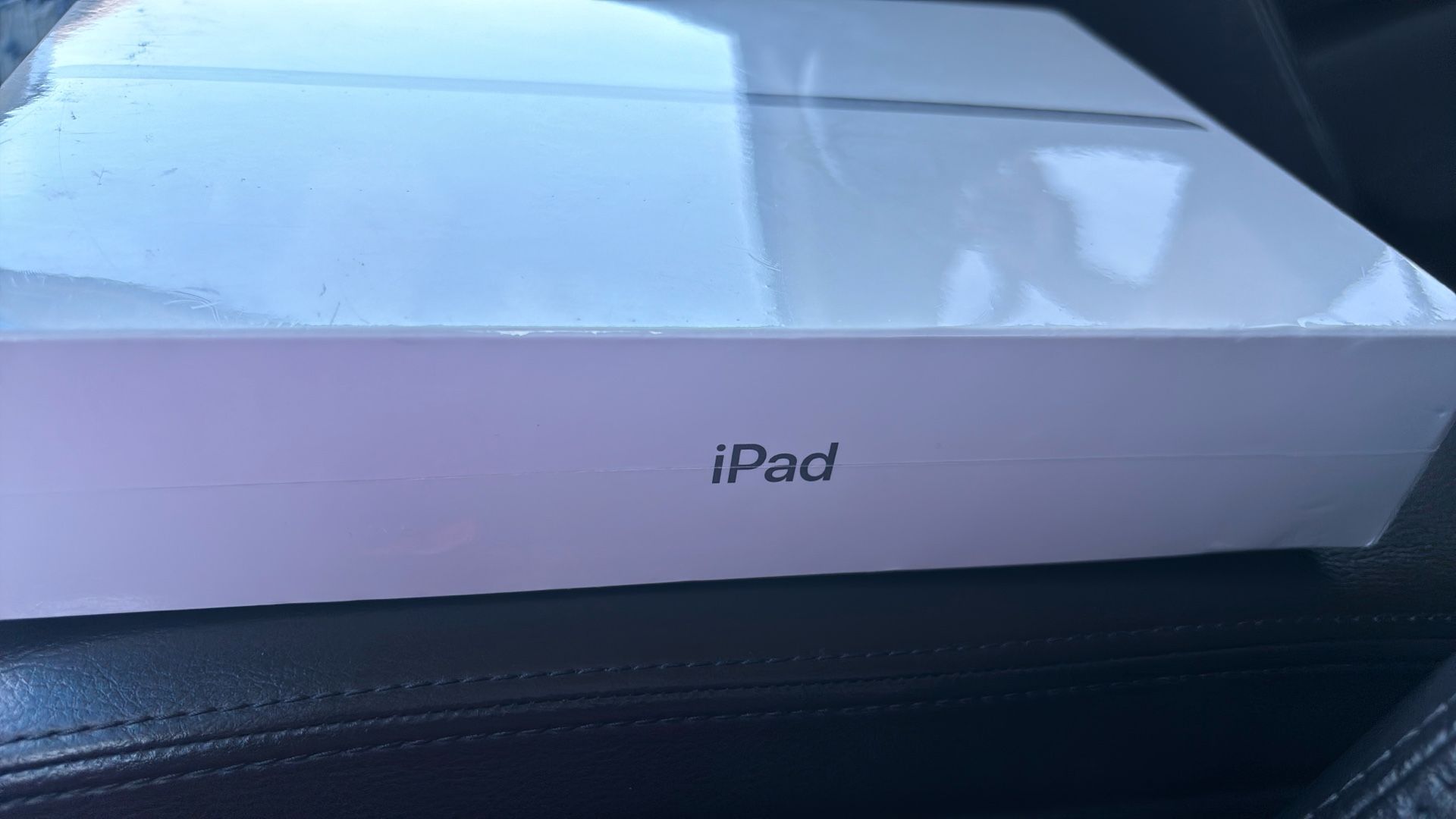 Apple iPad 9th Generation 64 GB Brand New! Wi-Fi