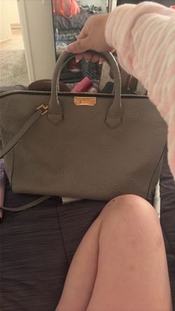 Burberry purse