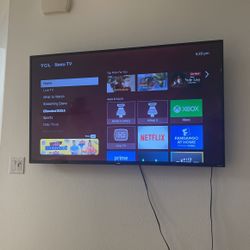55” TCL Roku - Comes With Wall Mount