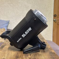 💡 Godox SL60W LED Video Light