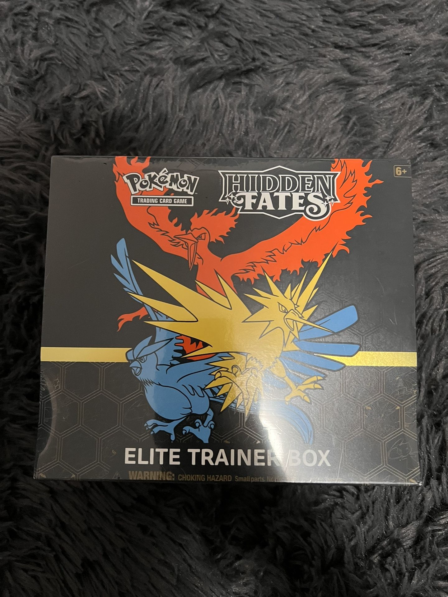 Pokemon Hidden Fates ETB