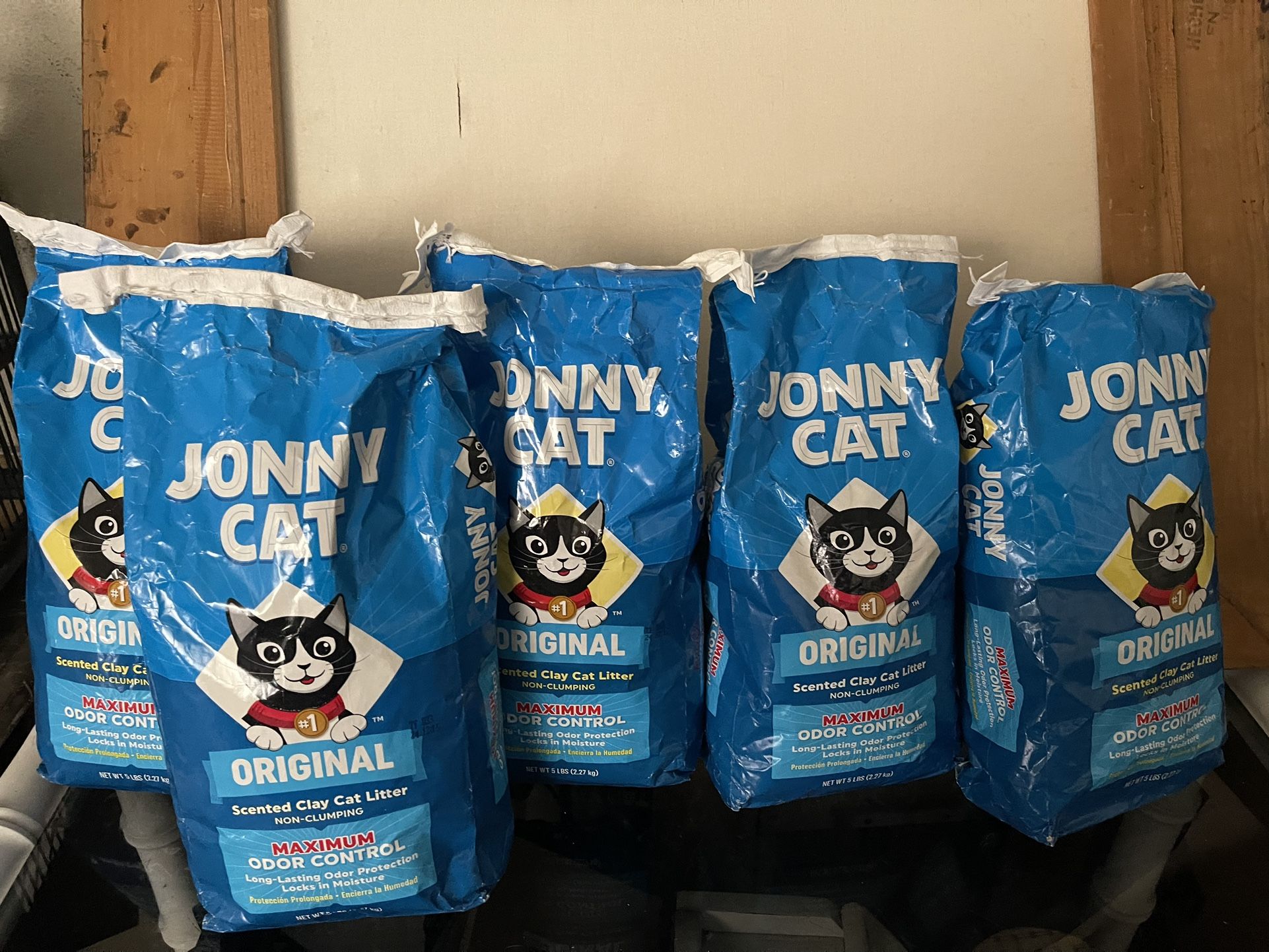 Jonny Cat Scented Cat Liter