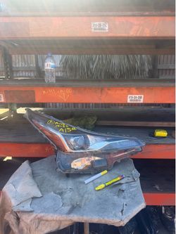 Toyota Prius Prime RIGHT USED OEM HEADLIGHT (2019-2022)