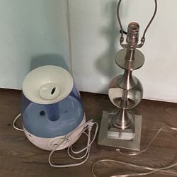 Vicks Air purifier And Crystal Lamp