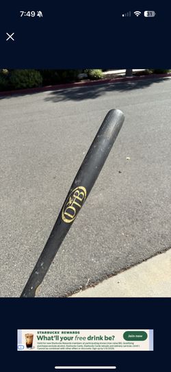 Dovetail Wood Bat