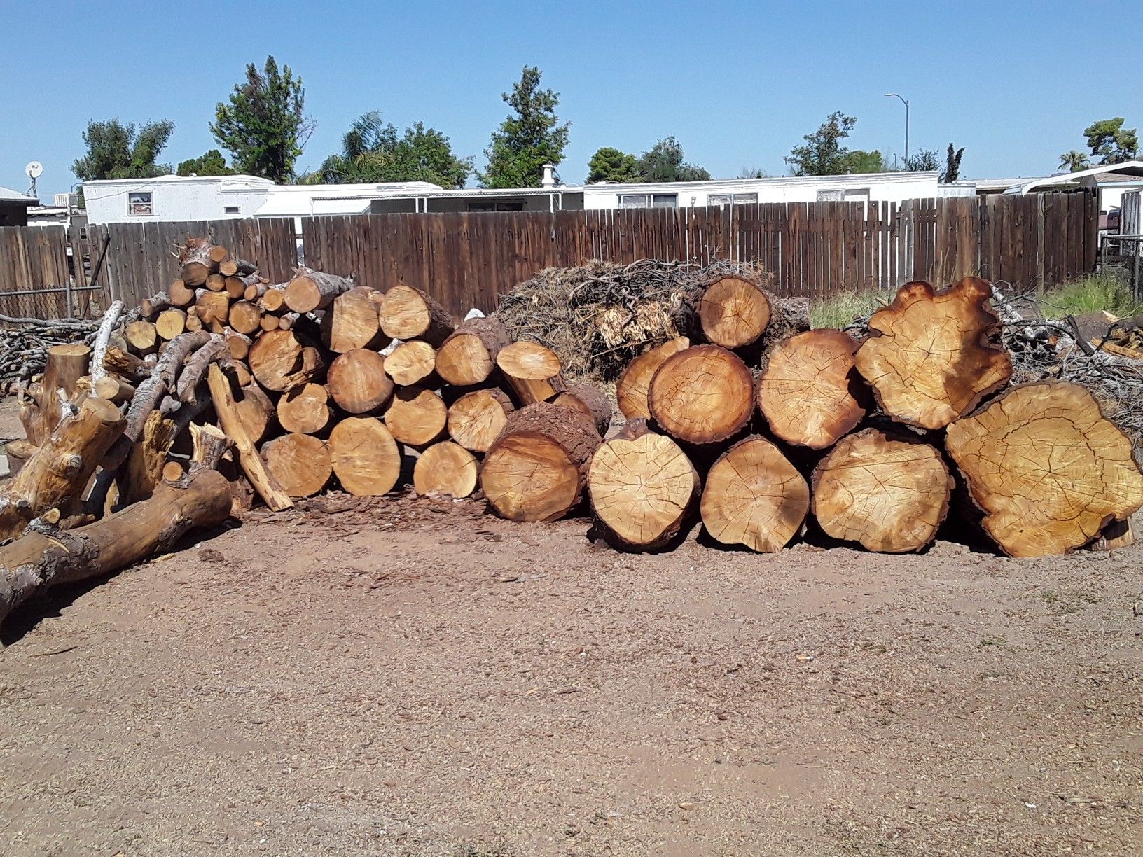 Good dry firewood for sale all 18" needs split. 75.00 pr.cord. for Sale