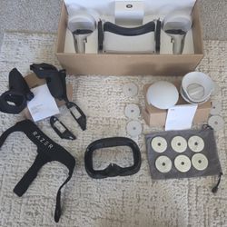 Quest 2 + RAZER Headstrap & Facial interface + Kiwi dumbells