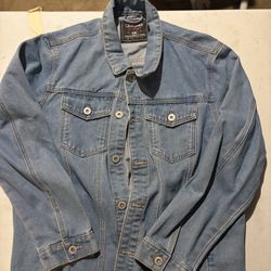 California Vintage Men's XXL Jean Jacket Mid Blue Denim Classic Distressed