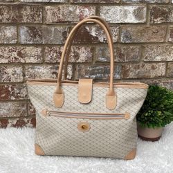 Carryland Tote Tan Bag