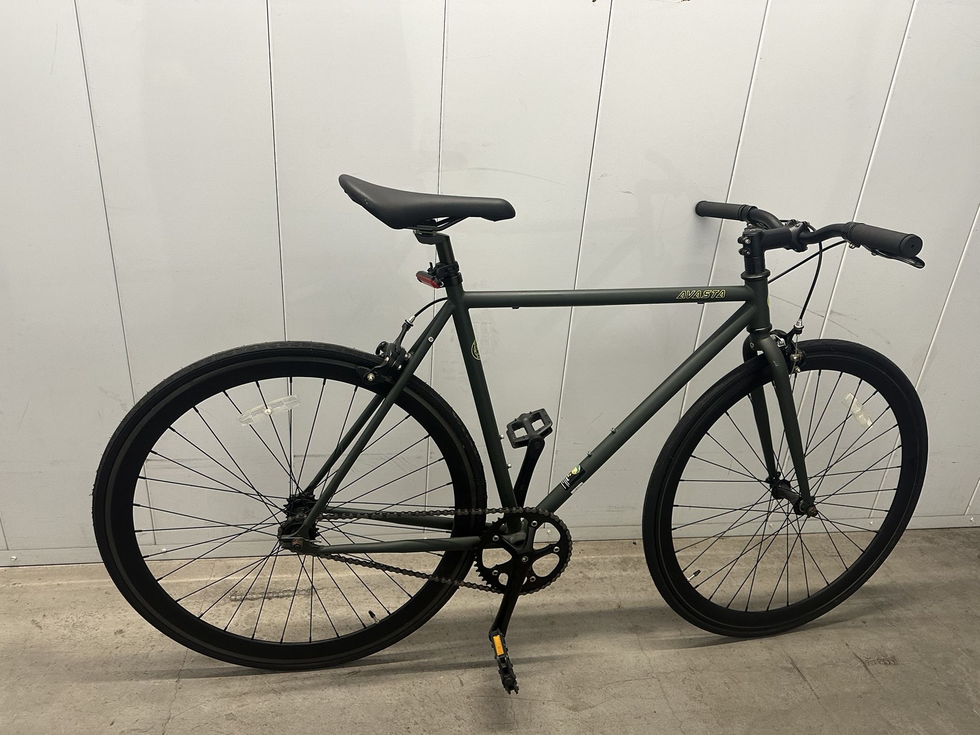 Avasta Single Speed With Brakes Fixed Gear Bike $180 OBO