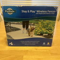 PetSafe Free to Roam Wireless Fence Model PIF00-15001, Small Dogs 5Lbs. New In Box.