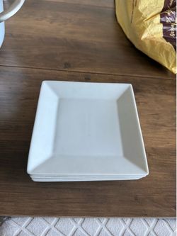 Set of 5 dessert plates. Selling for $6