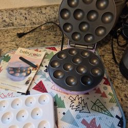 Babycakes Cake Pop Maker / Non-Stick  (used)