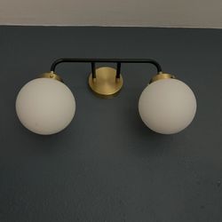 Light Fixtures & Mirrors (Bathroom) 