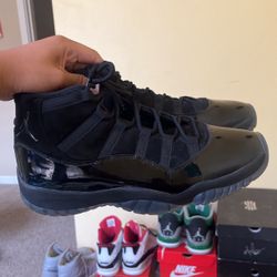 Jordan 11 Cap N Gown