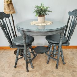 Small Antique Dining Table And Chairs