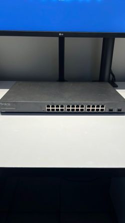 Araknis Networks 24-Port Network Switch