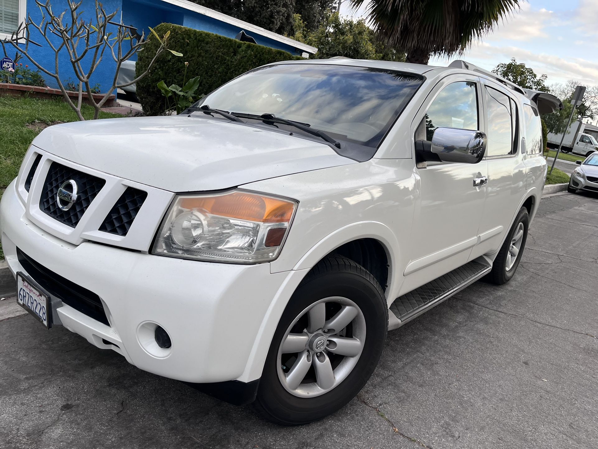 2011 Nissan Armada