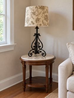 Table lamp