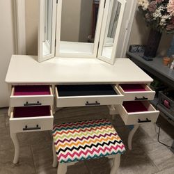 Makeup Vanity and Stool