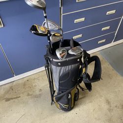 Kid’s Golf Clubs & Bag