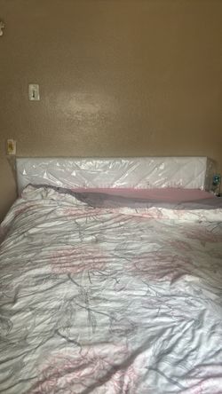 brand new bedframe