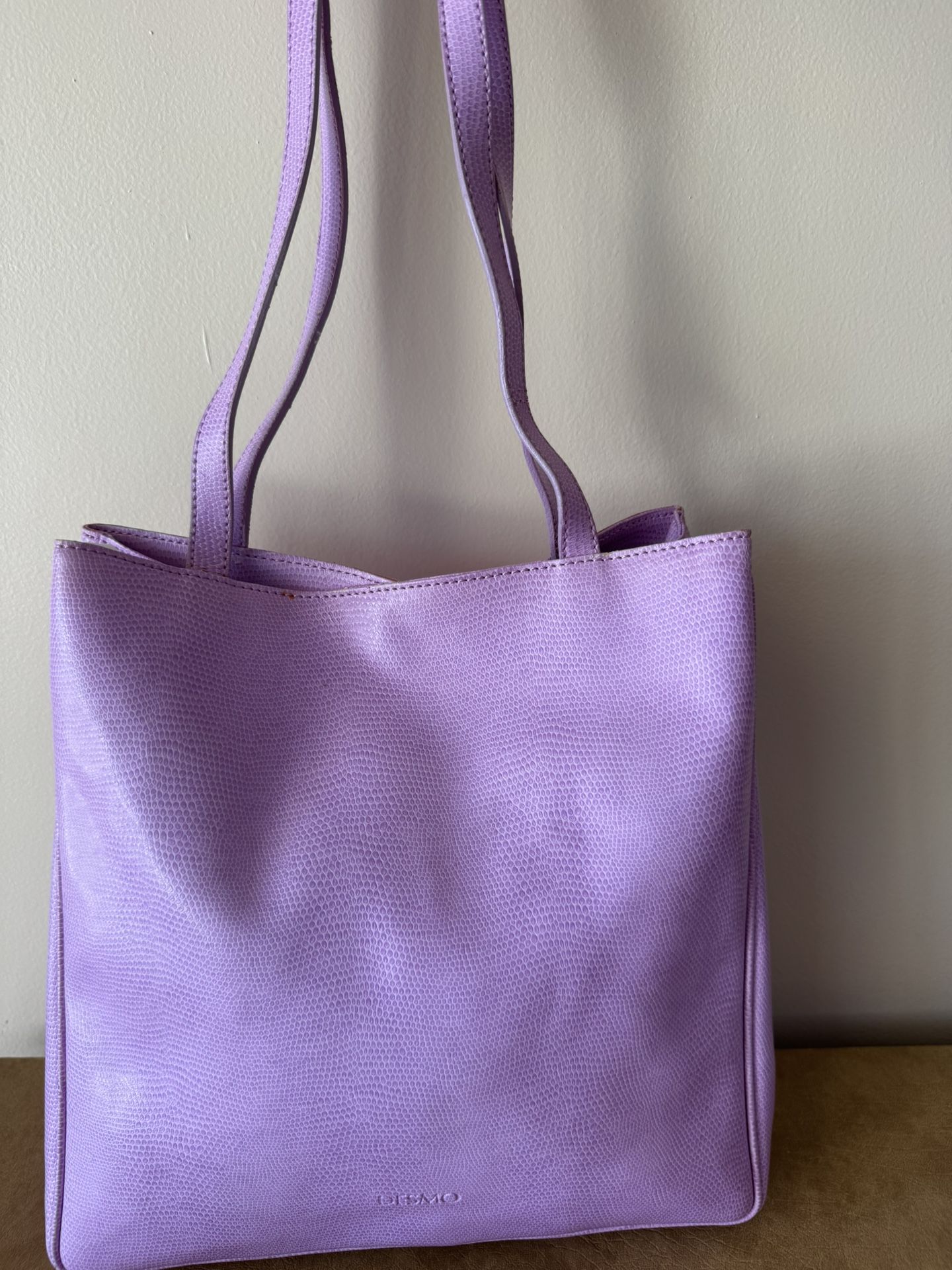 DRAMATIC PRICE DROP: VINTAGE,NEVER USED GORGEOUS TEXTURED LEATHER Bag By DESMO